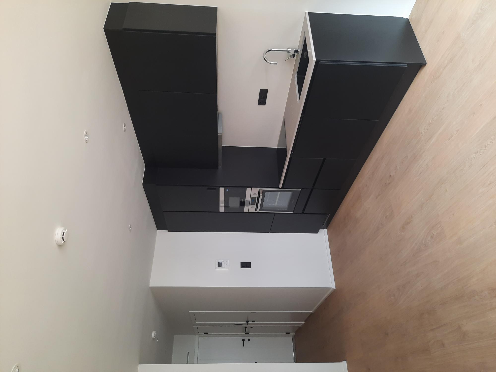 Premium One-Bedroom 2nd floor Apartment Near Leuven Station and Park